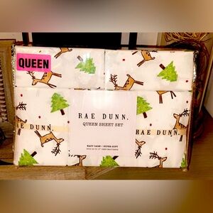 NWT Rae Dunn Christmas Holiday Queen Sheet Set w/Reindeer & Green Tree